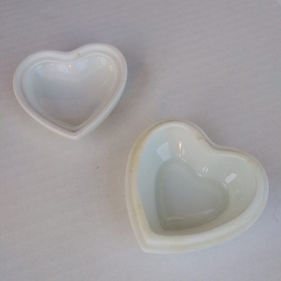 Limoges Porcelain Heart Trinket Box - Picture 7 of 15